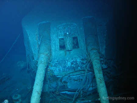 X Turret on the wreck of HMAS Sydney (II) X Turret on the wreck of HMAS Sydney (II)
